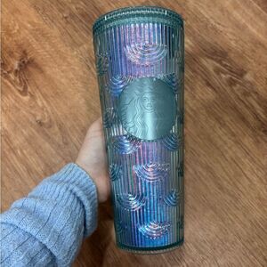 Starbucks rainbow tumbler 24oz cold cup 2022 spring iridescent sea foam green